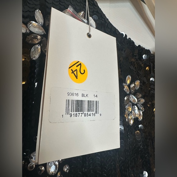 NWT $1598 Mac Duggal Embellished Wrap‎ Over Bishop Sleeve Gown Black Style 93616 - Picture 7 of 11